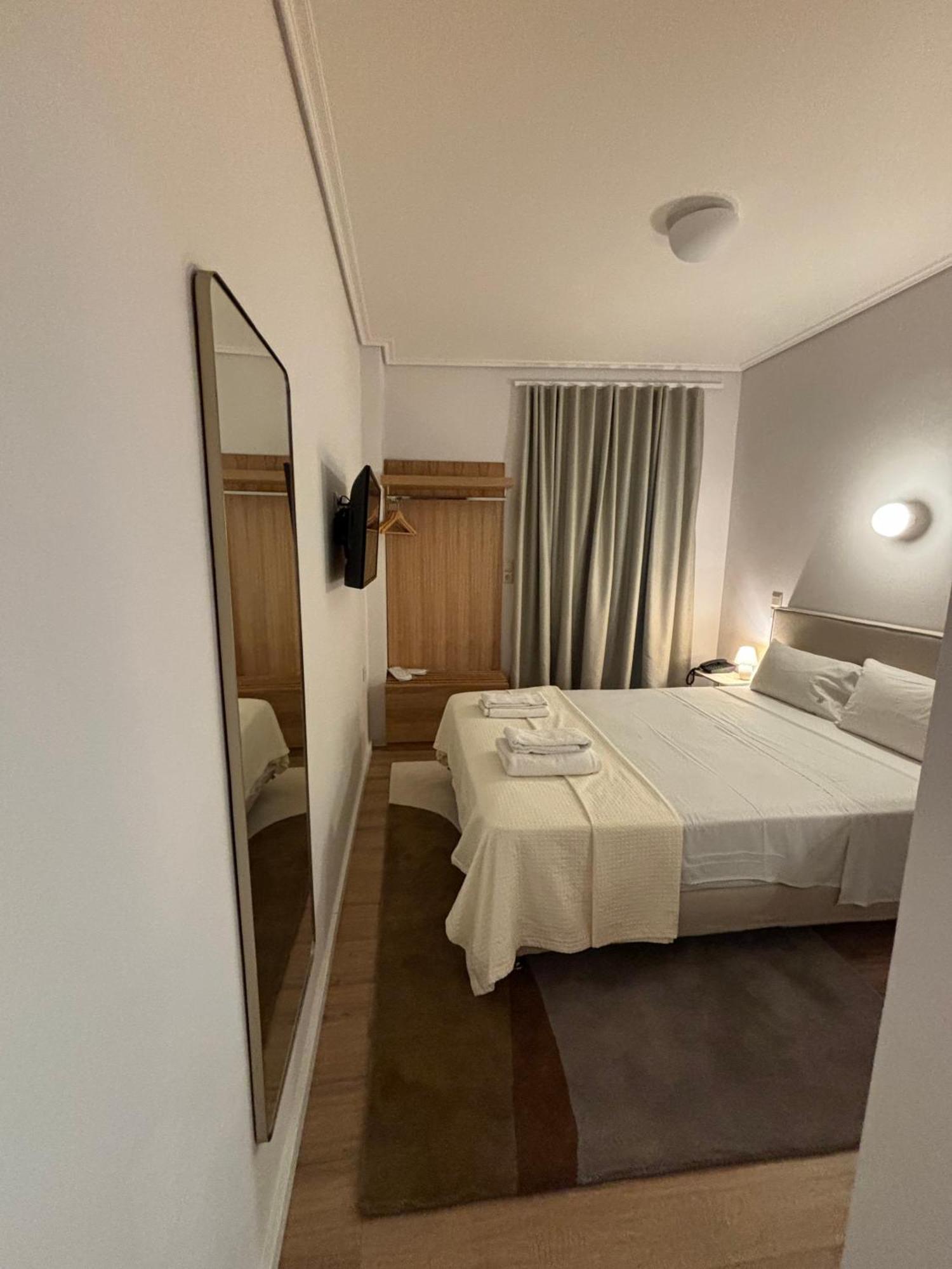 Hotel Maroussi أثينا الغرفة الصورة
