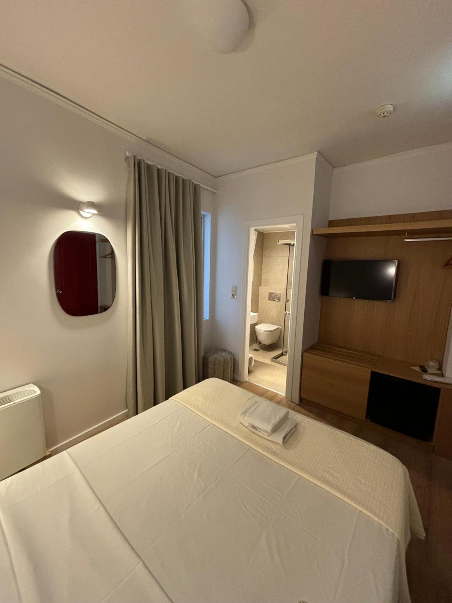 Hotel Maroussi أثينا الغرفة الصورة
